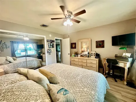 790 Avenue Q SE Winter Haven FL 33880