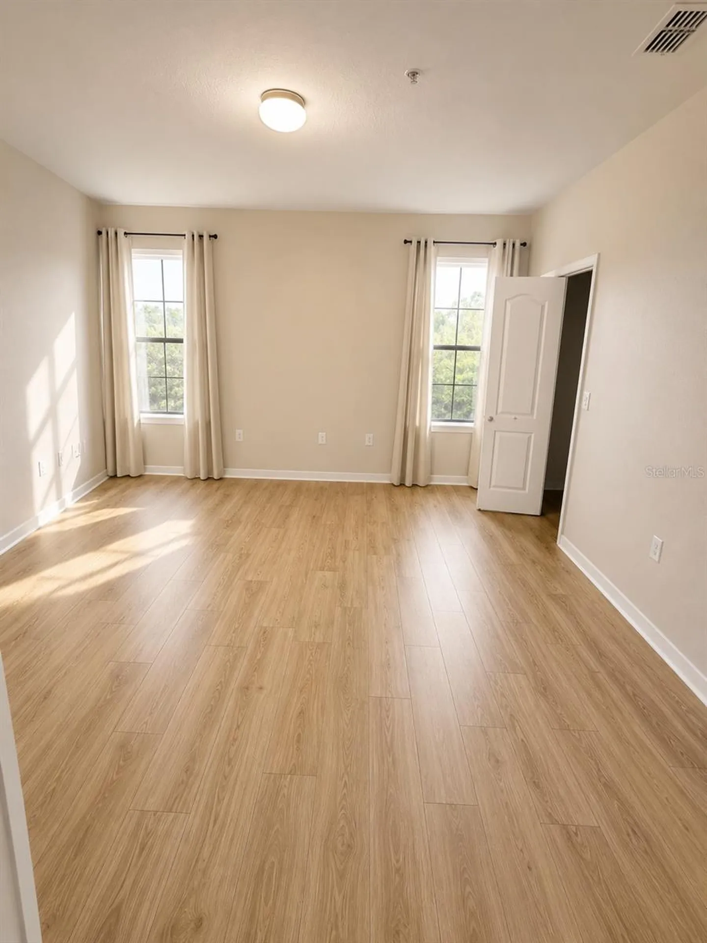 6157 Metrowest Boulevard Orlando FL 32835