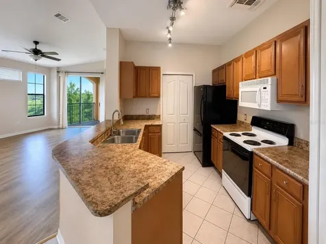 6157 Metrowest Boulevard Orlando FL 32835