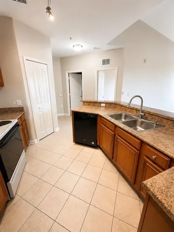 6157 Metrowest Boulevard Orlando FL 32835