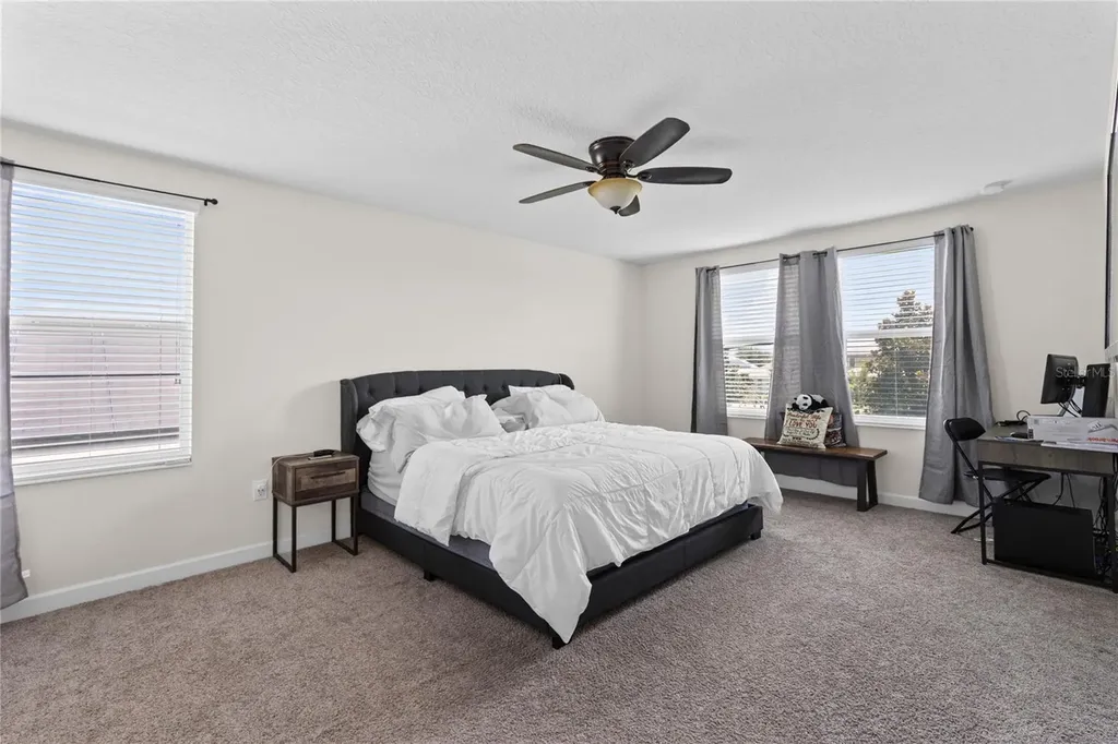 12016 Fiction Avenue Orlando FL 32832
