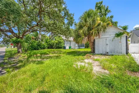 2208 N Lincoln Avenue Tampa FL 33607