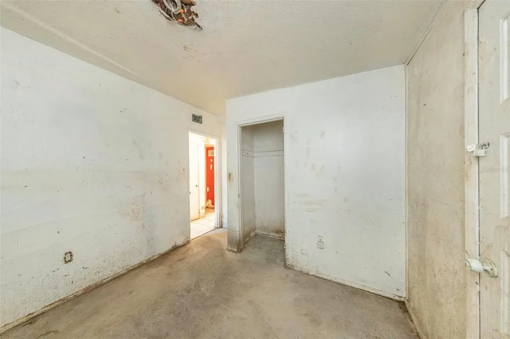 8528 N 92nd Terrace Seminole FL 33777