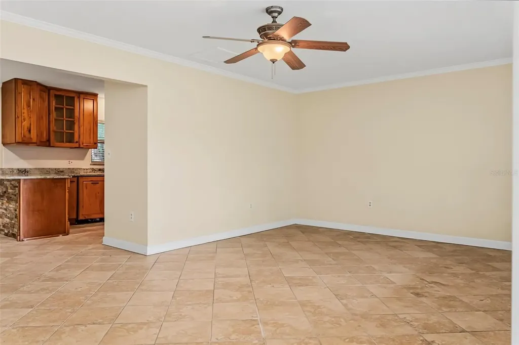 409 E Gulley Avenue Oakland FL 34760
