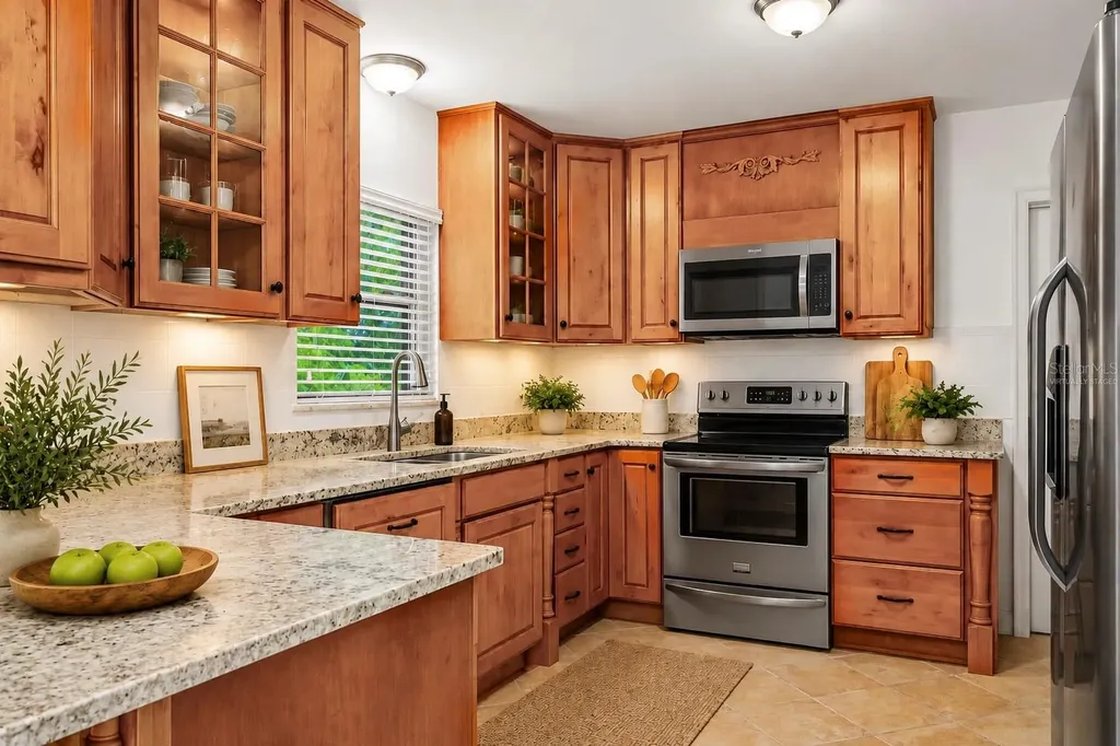 409 E Gulley Avenue Oakland FL 34760