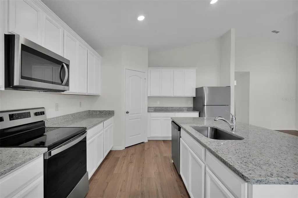 34 Presidential Lane Palm Coast FL 32164