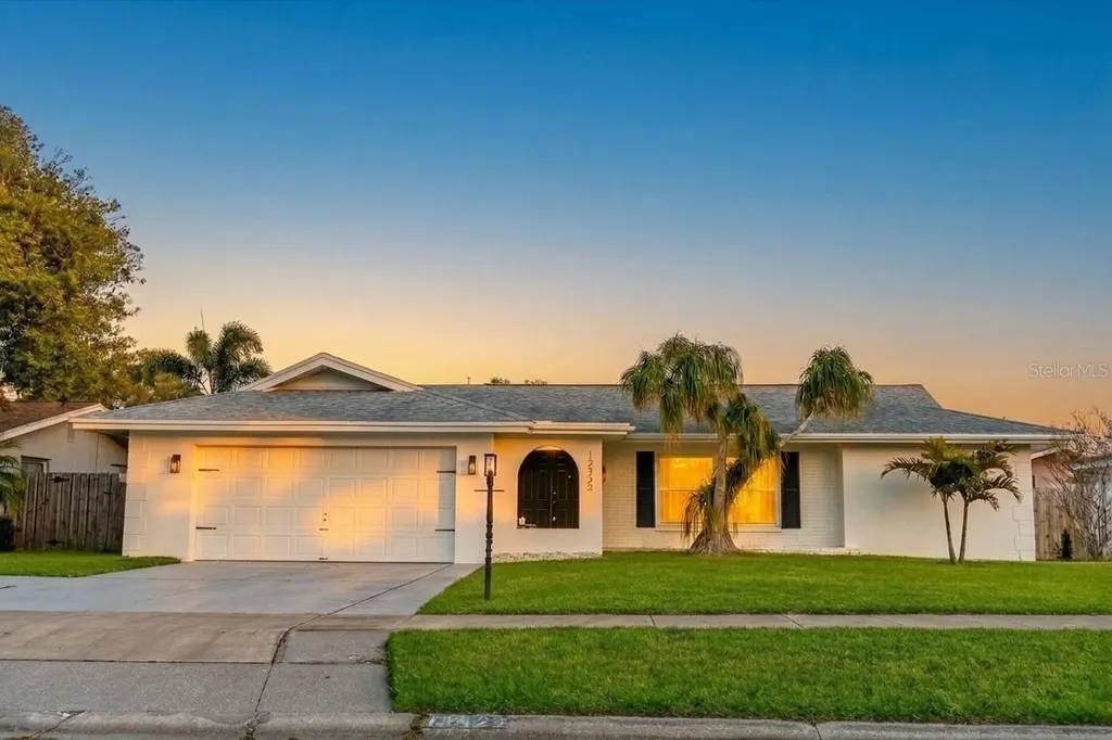 13923 Brewster Drive Largo FL 33774