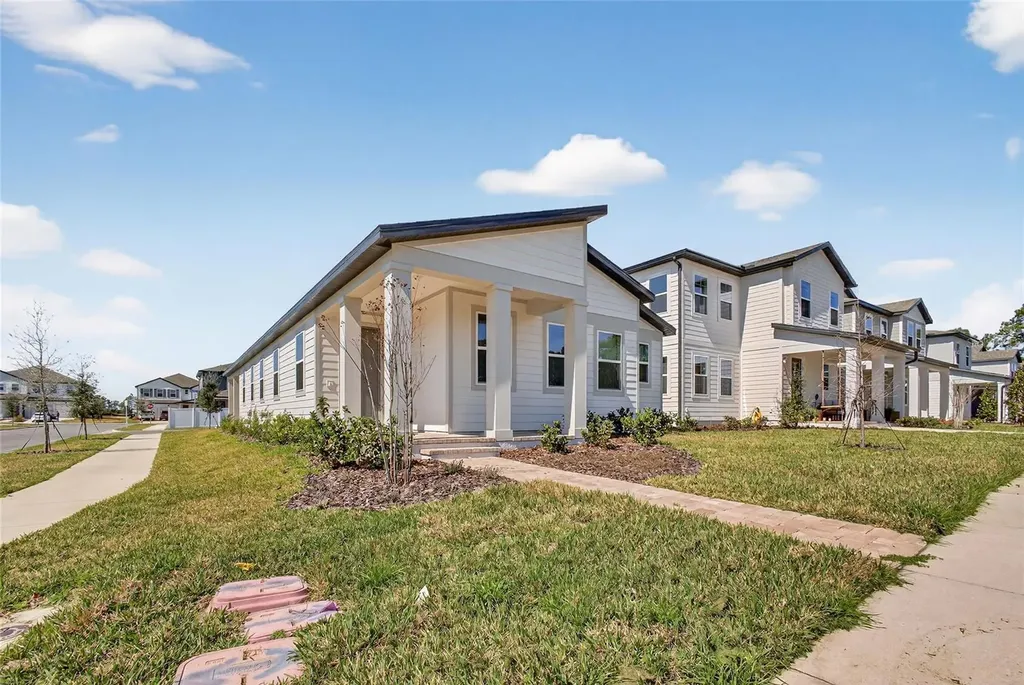 17739 Sharp Pummelo Alley Winter Garden FL 34787