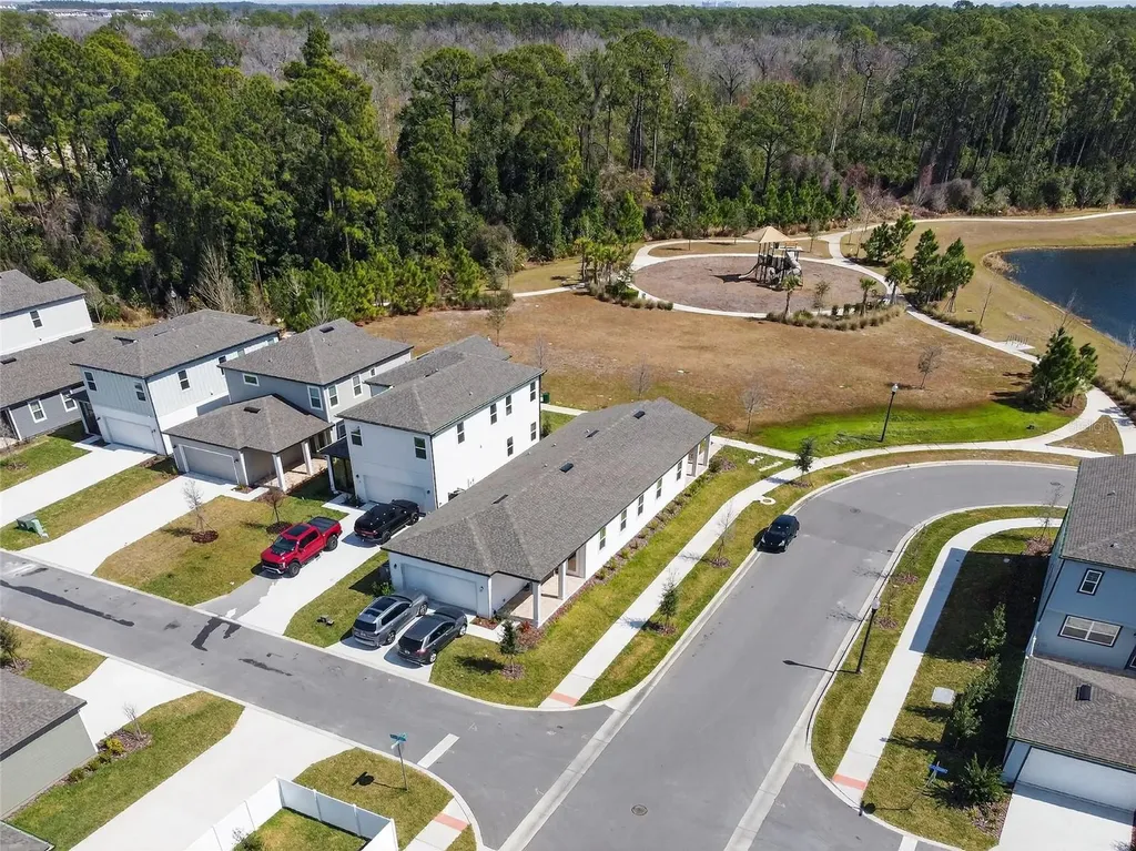 17739 Sharp Pummelo Alley Winter Garden FL 34787
