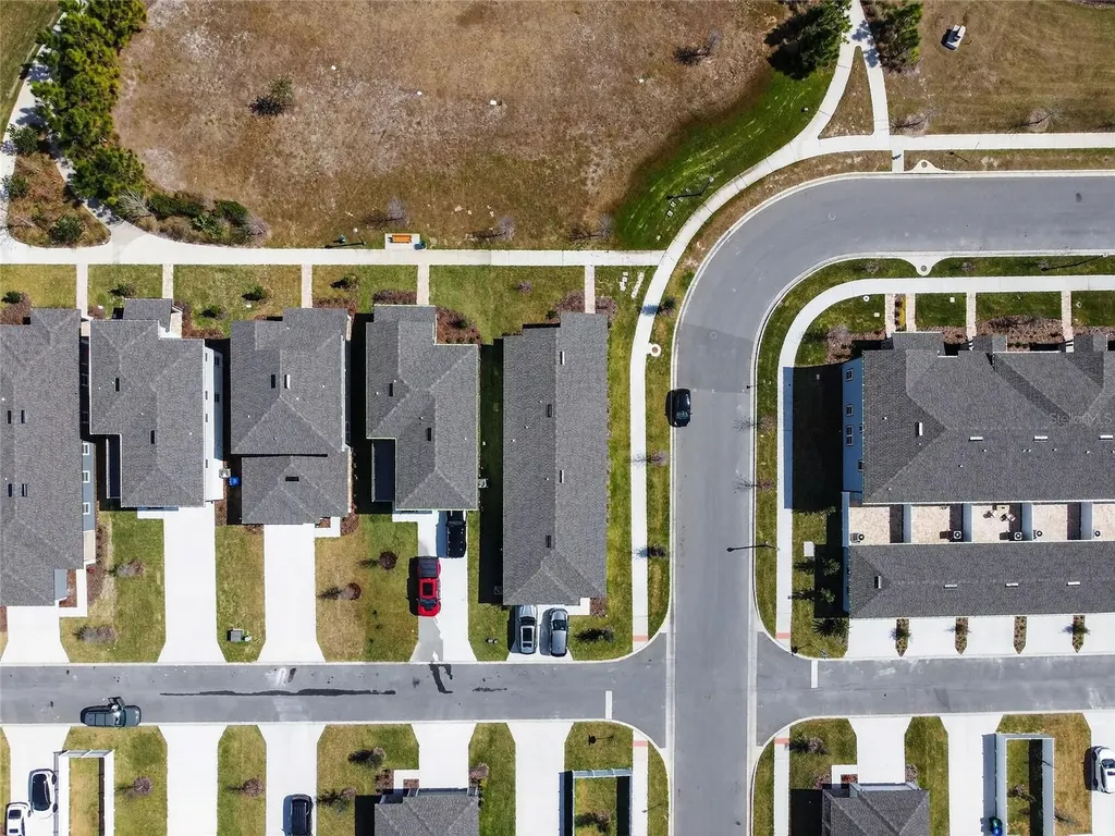 17739 Sharp Pummelo Alley Winter Garden FL 34787