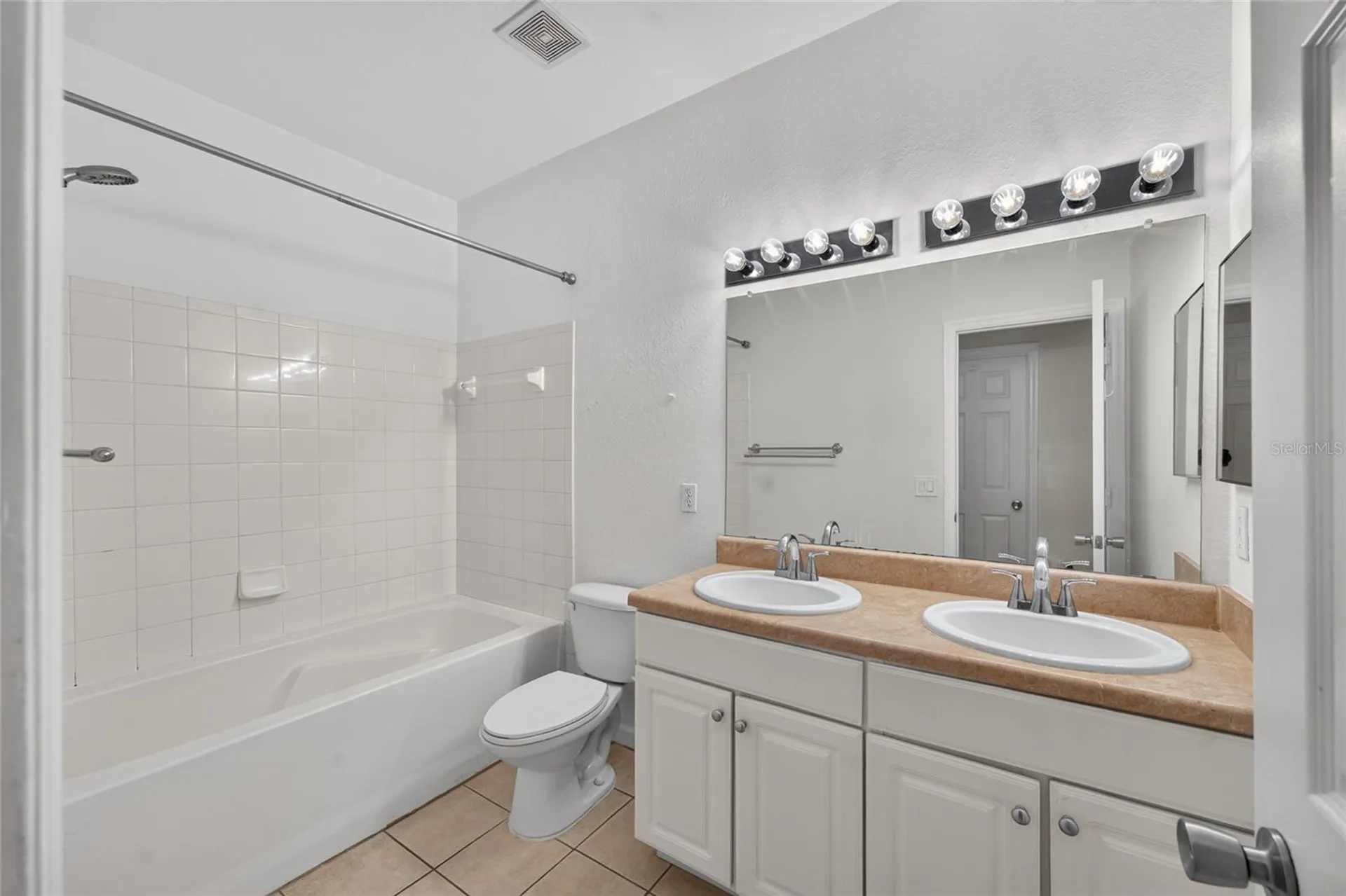 5008 NW 44th Lane Gainesville FL 32606
