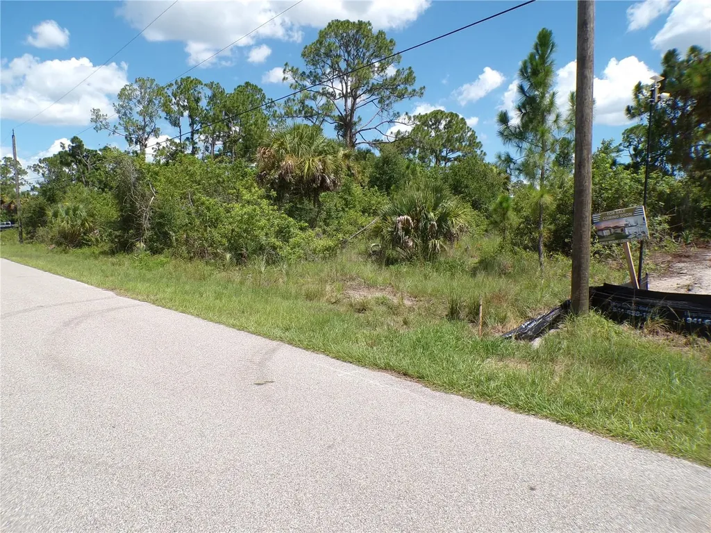 Simonton Avenue North Port FL 34286