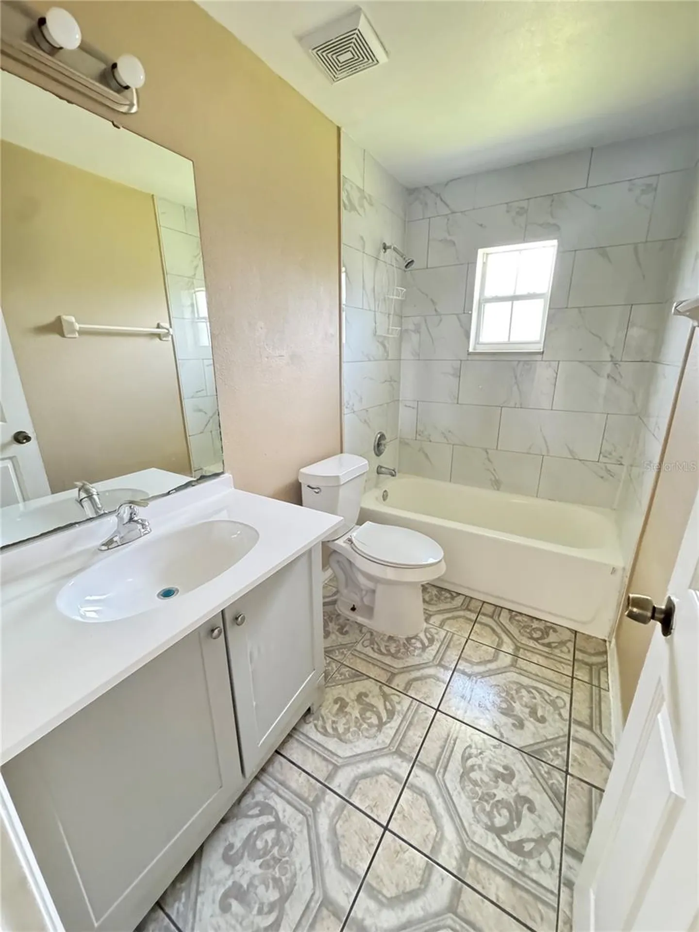 318 Ronnie Circle Orlando FL 32811