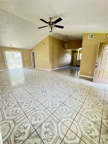 318 Ronnie Circle Orlando FL 32811
