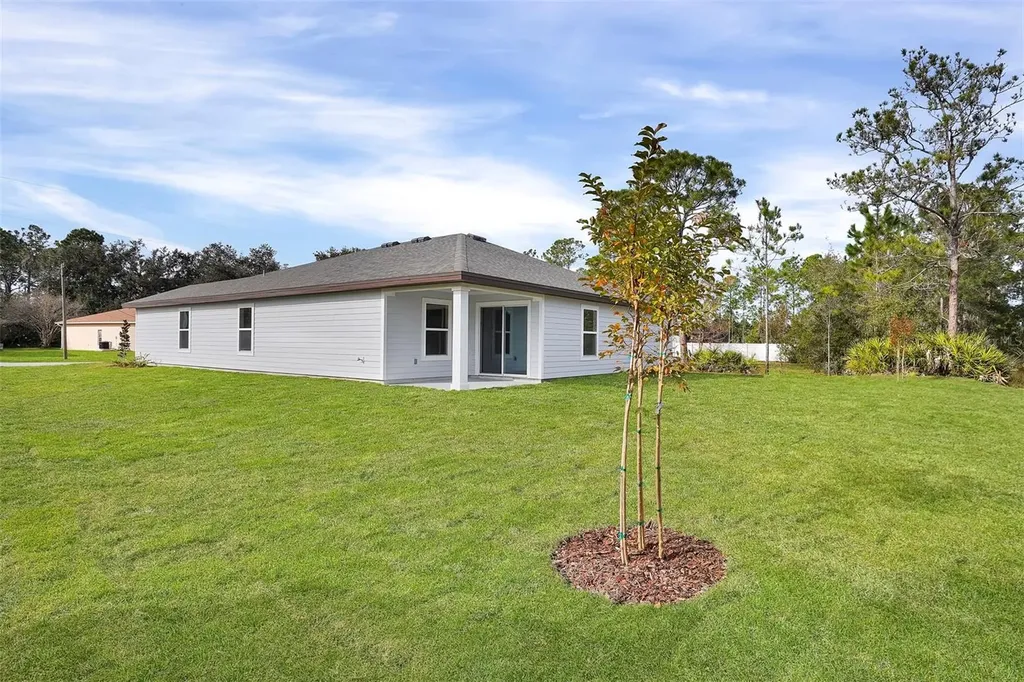 19 Pineapple Drive Palm Coast FL 32164