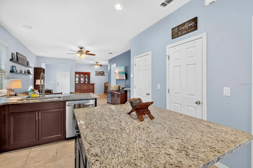 1407 Custer Bayou Street Ruskin FL 33570