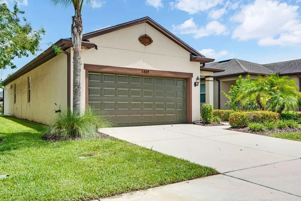 1407 Custer Bayou Street Ruskin FL 33570