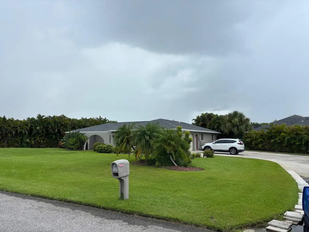 17071 Waters Edge Circle North Fort Myers FL 33917
