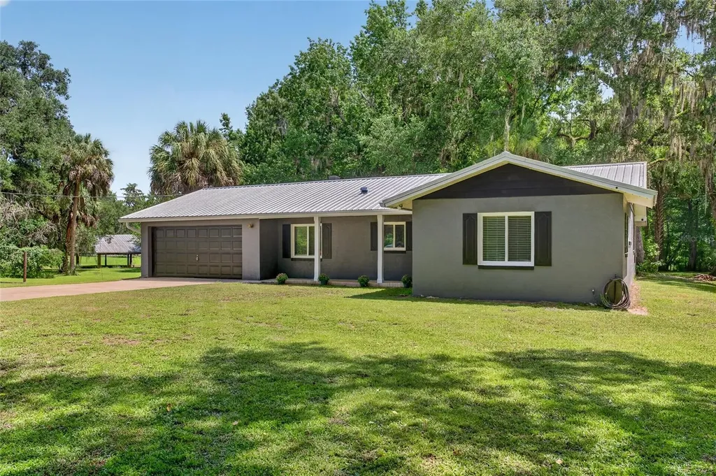 2277 N Bayou Point Inverness FL 34453