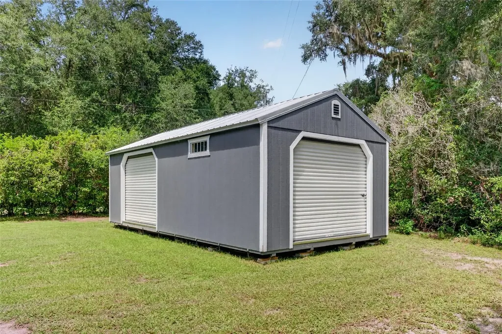 2277 N Bayou Point Inverness FL 34453