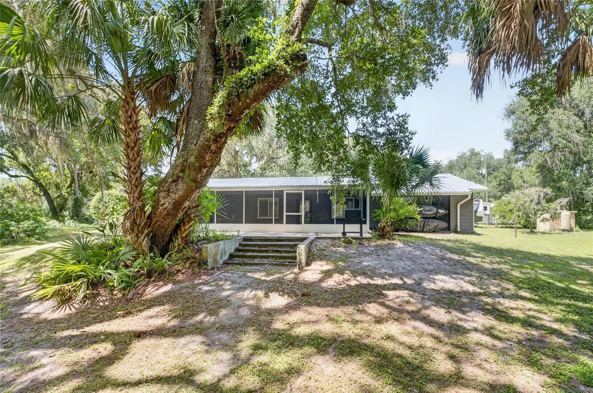 2277 N Bayou Point Inverness FL 34453