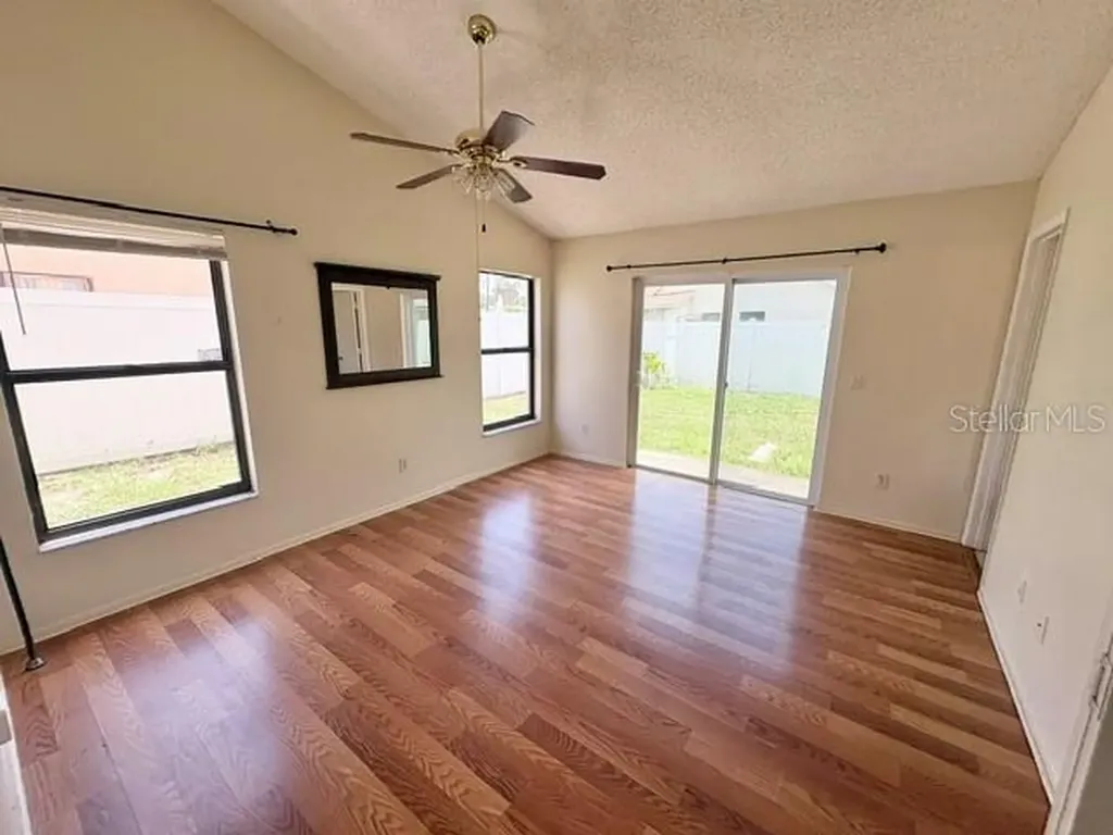 2224 Fairmont Circle Orlando FL 32837