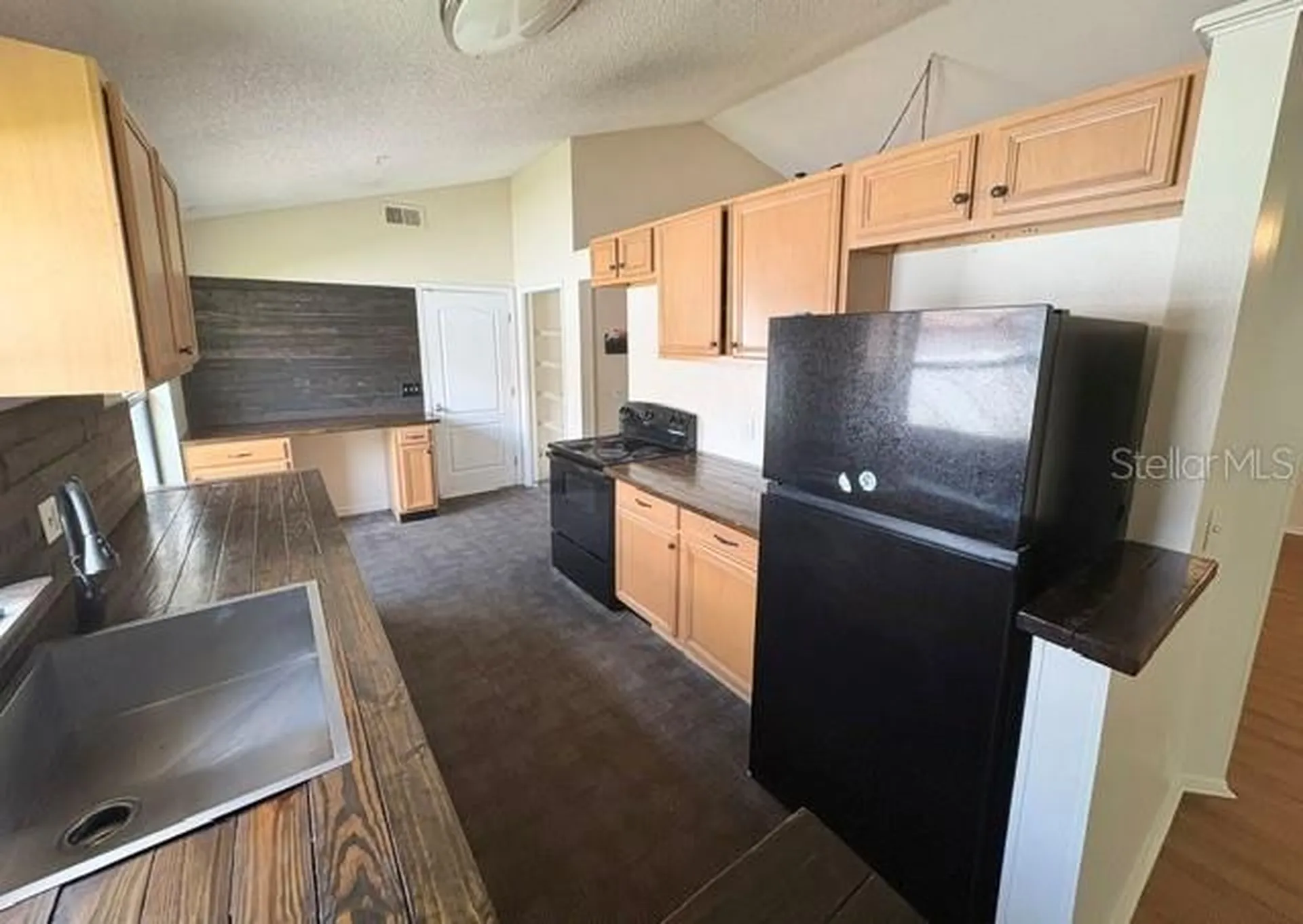 2224 Fairmont Circle Orlando FL 32837