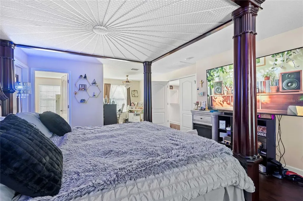 5049 Ivory Stone Drive Wimauma FL 33598
