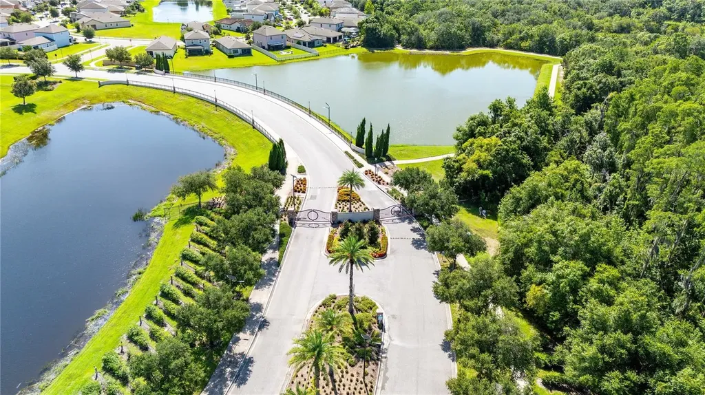 5049 Ivory Stone Drive Wimauma FL 33598