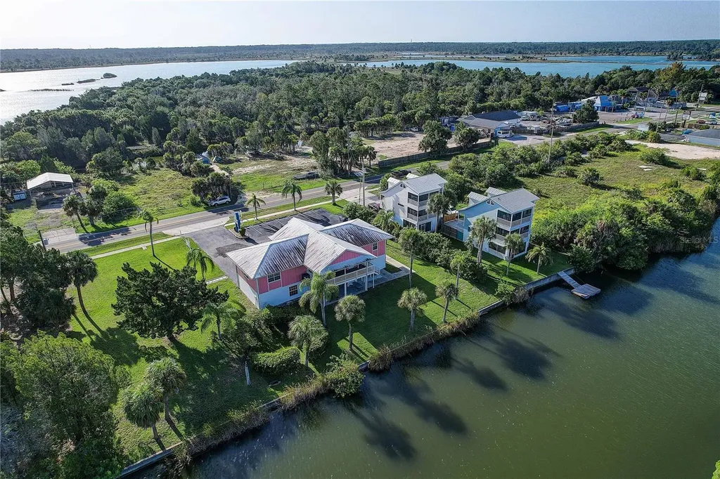 3263 Shoal Line Boulevard Hernando Beach FL 34607