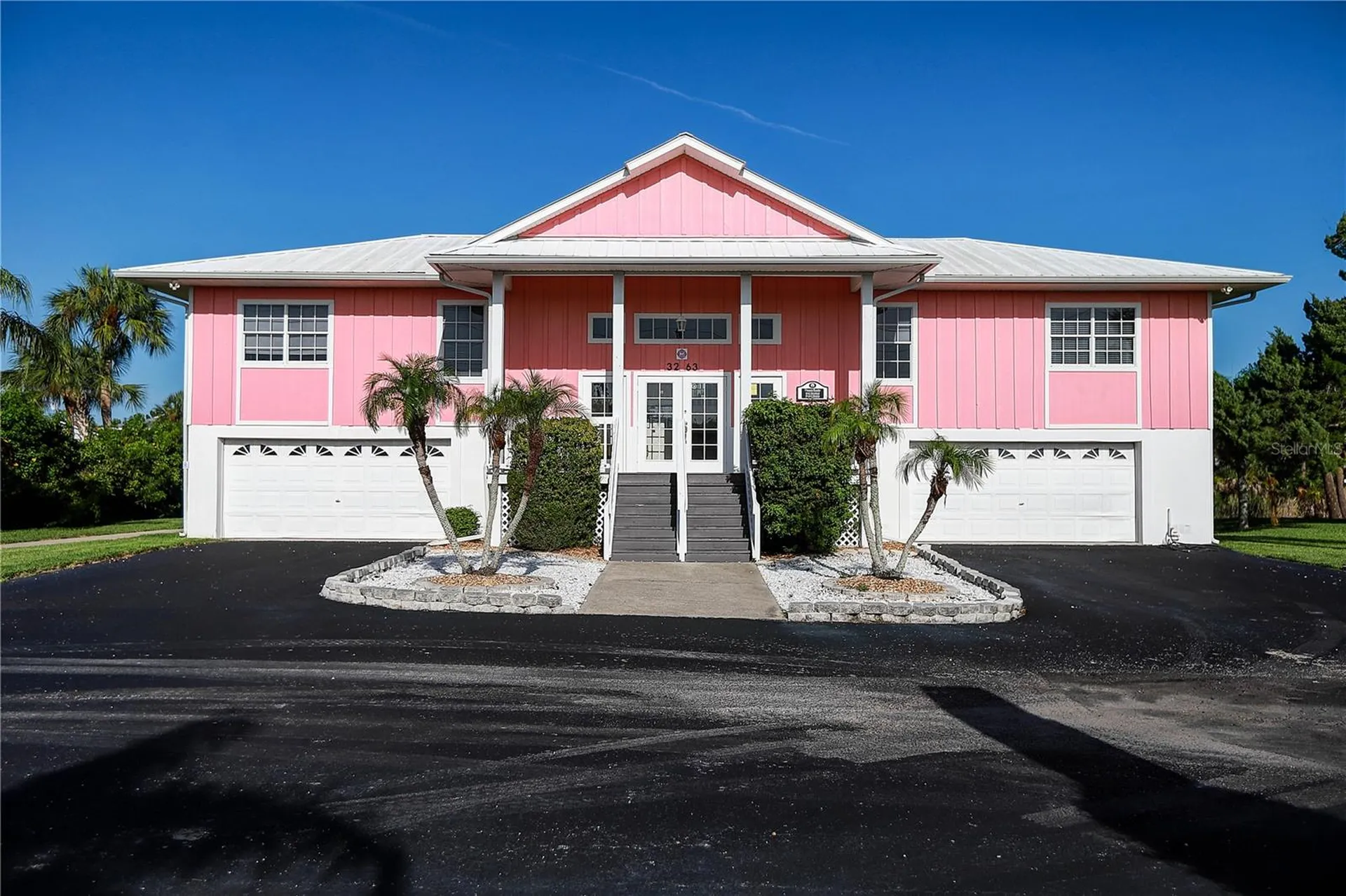 3263 Shoal Line Boulevard Hernando Beach FL 34607