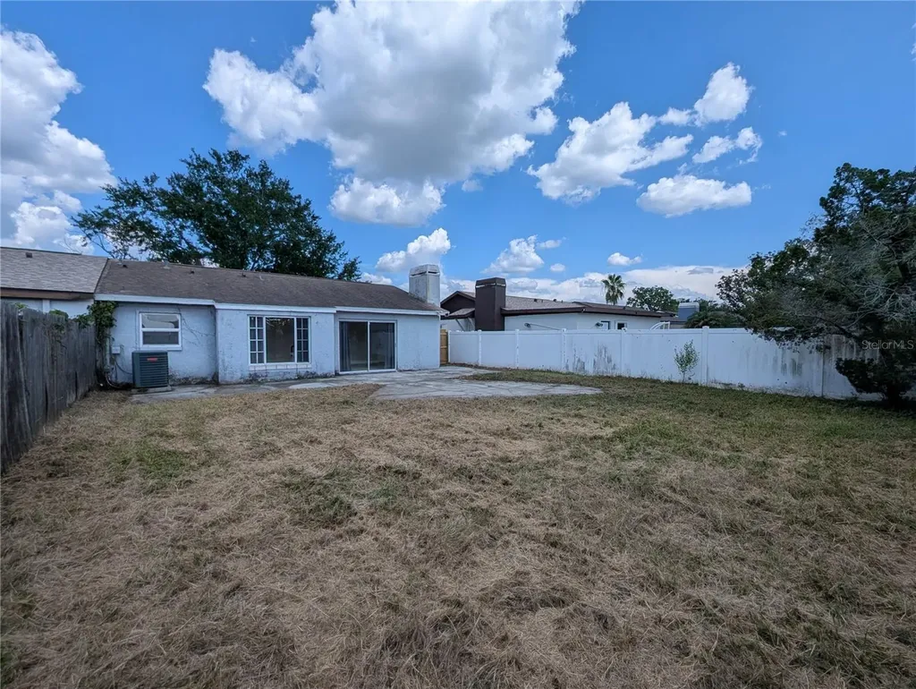1209 Mohrlake Drive Brandon FL 33511