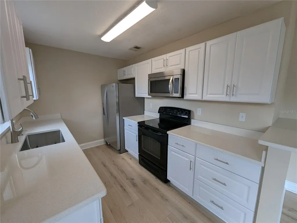 1209 Mohrlake Drive Brandon FL 33511