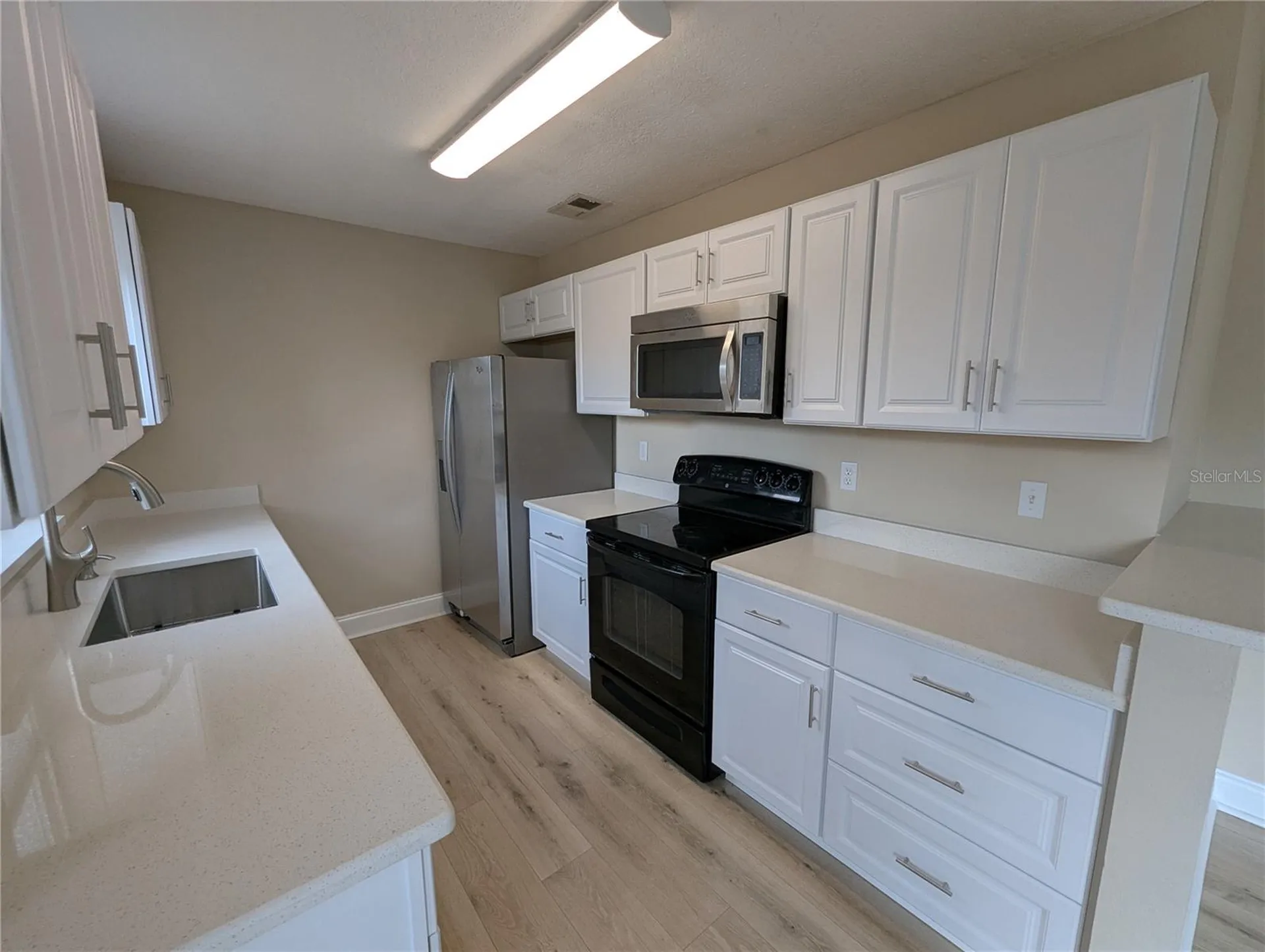 1209 Mohrlake Drive Brandon FL 33511