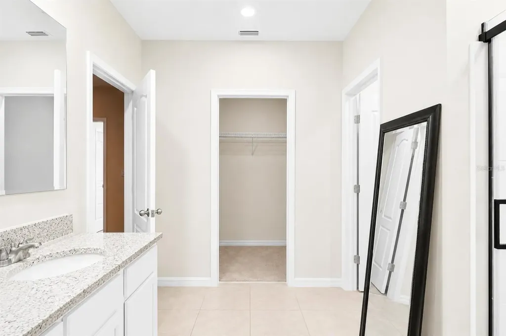 2767 Grandbury Grove Road Lakeland FL 33811