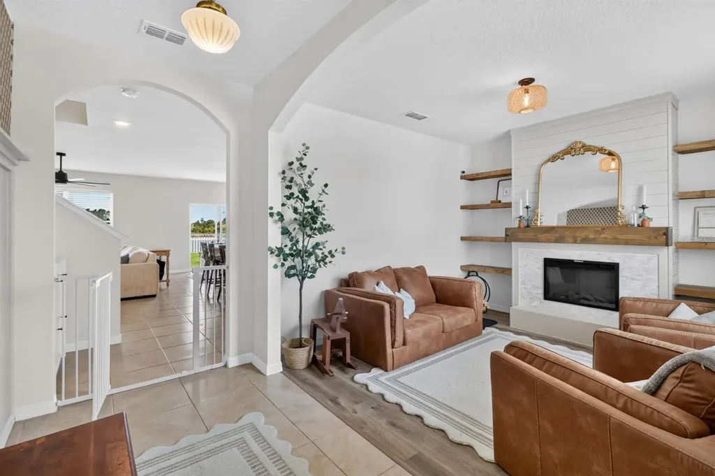 2767 Grandbury Grove Road Lakeland FL 33811