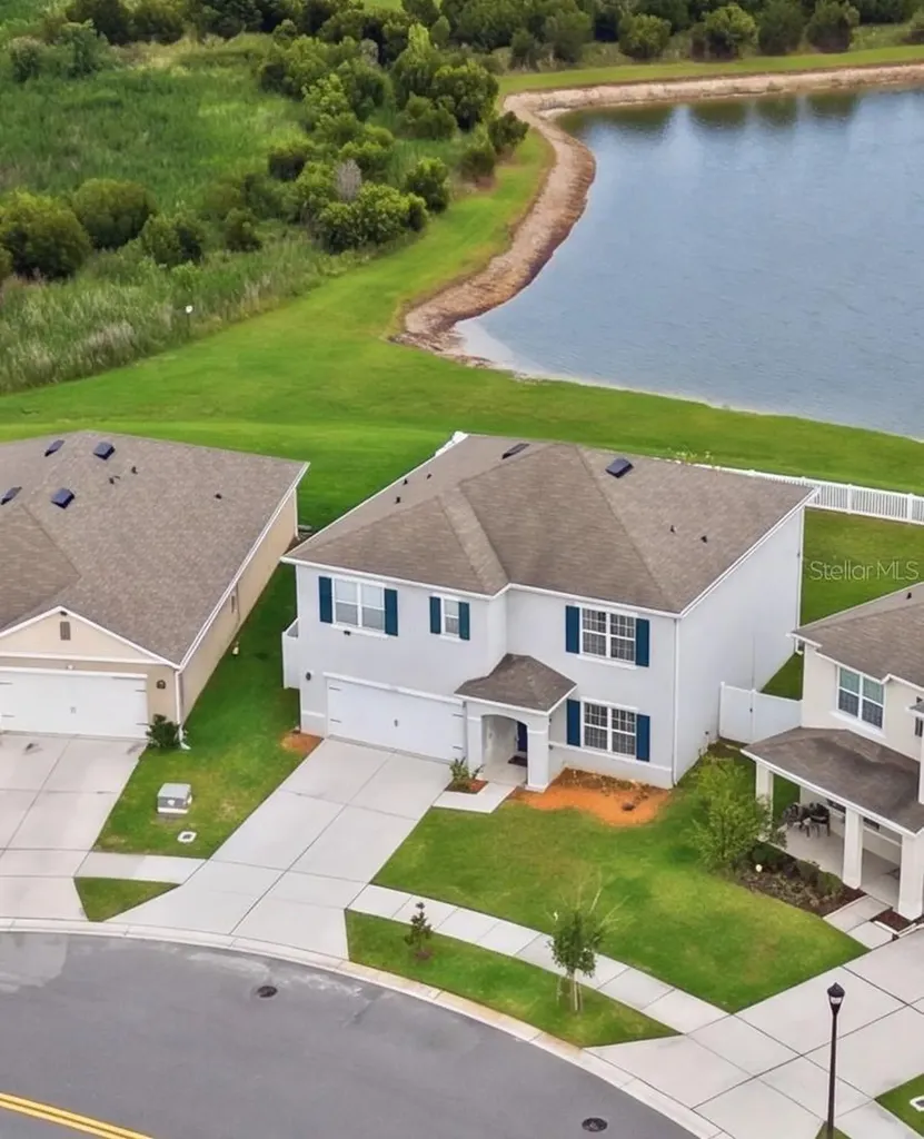 2767 Grandbury Grove Road Lakeland FL 33811