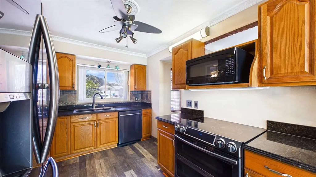 10310 110th Way Seminole FL 33778