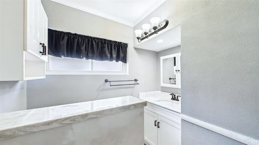 10310 110th Way Seminole FL 33778