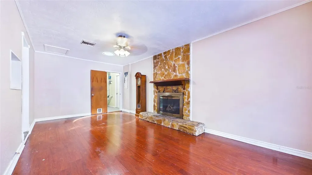 10310 110th Way Seminole FL 33778