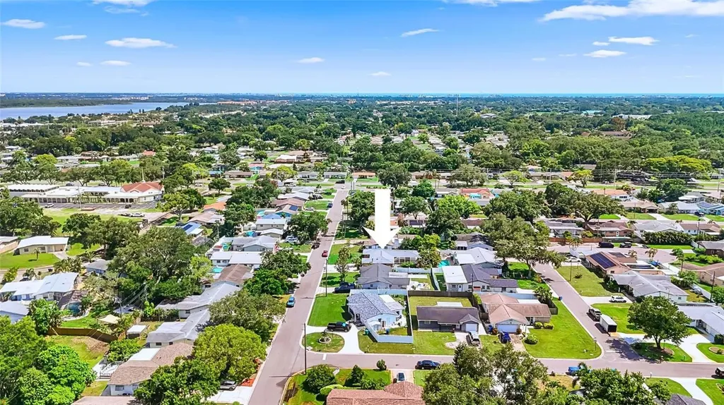10310 110th Way Seminole FL 33778