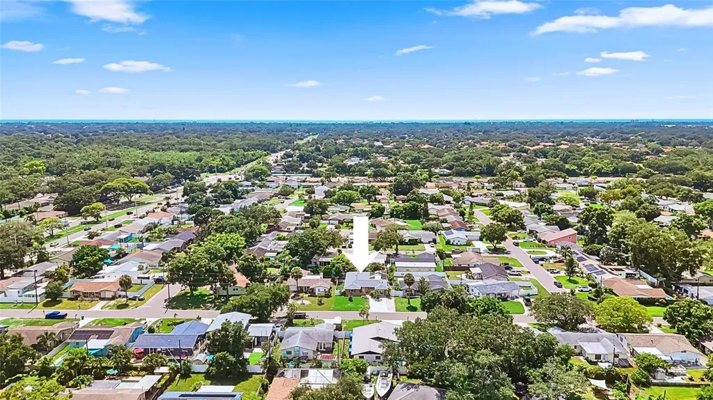 10310 110th Way Seminole FL 33778