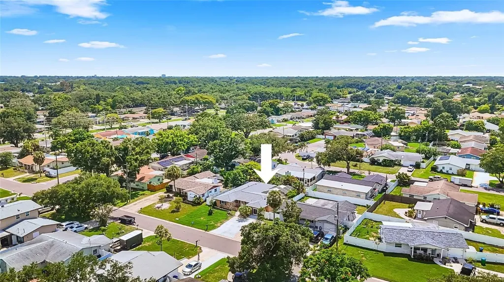 10310 110th Way Seminole FL 33778