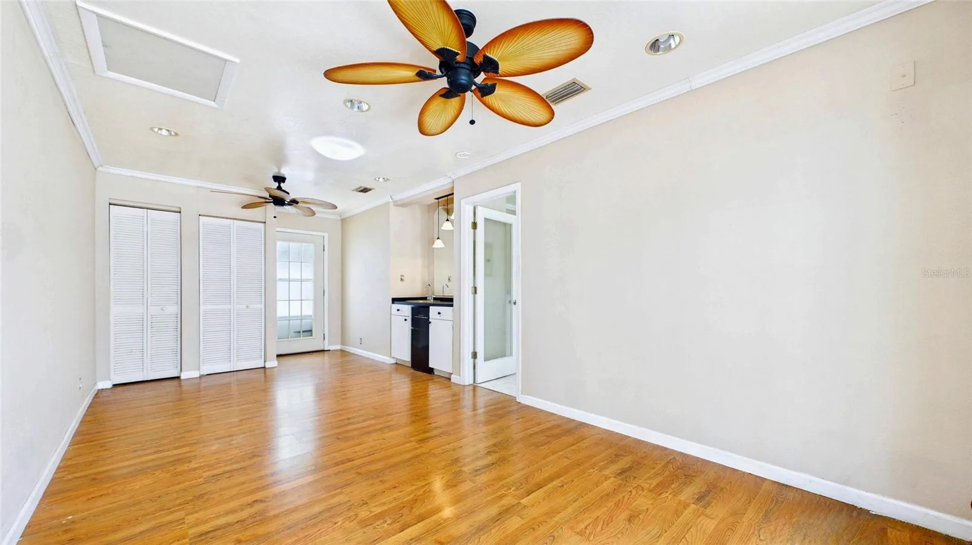 10310 110th Way Seminole FL 33778