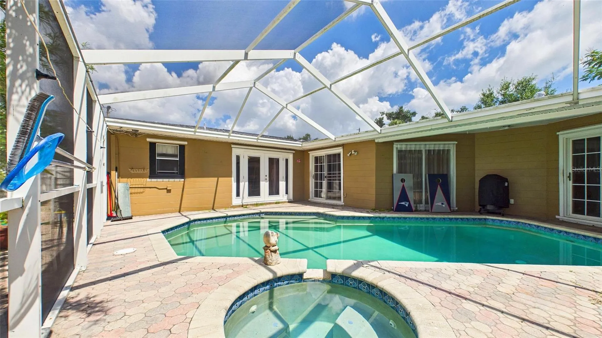 10310 110th Way Seminole FL 33778