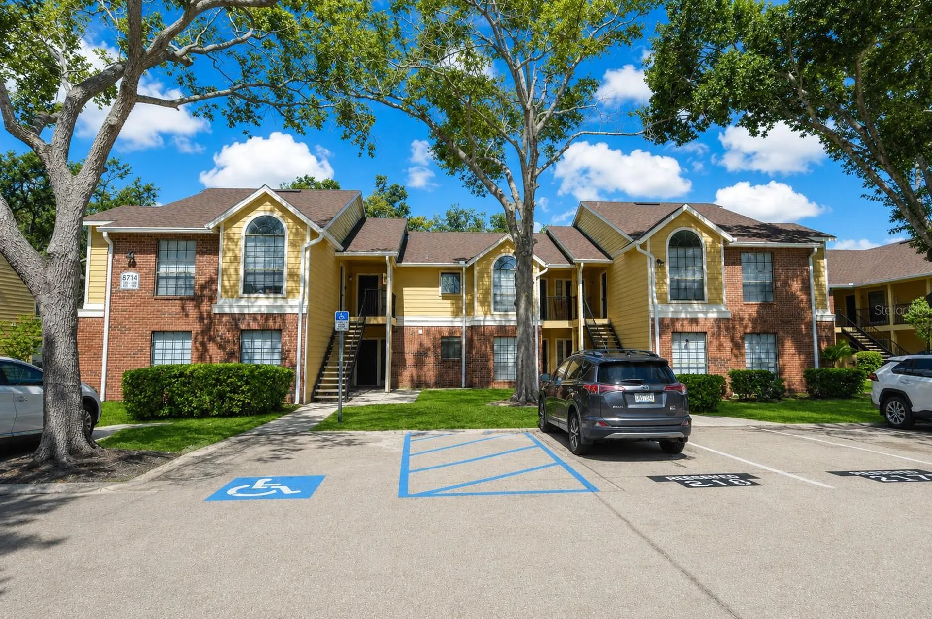 8714 Mallard Reserve Drive Tampa FL 33614