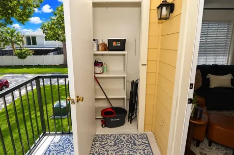 8714 Mallard Reserve Drive Tampa FL 33614