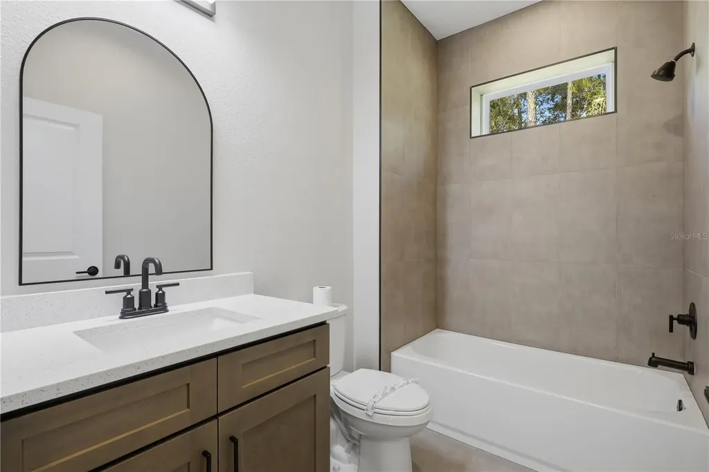 6 Unicorn Court Palm Coast FL 32164