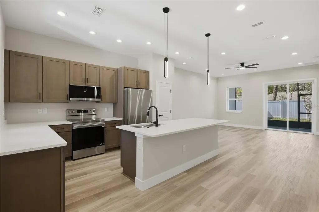 6 Unicorn Court Palm Coast FL 32164