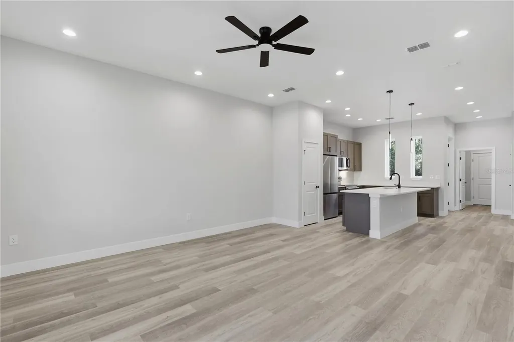 6 Unicorn Court Palm Coast FL 32164